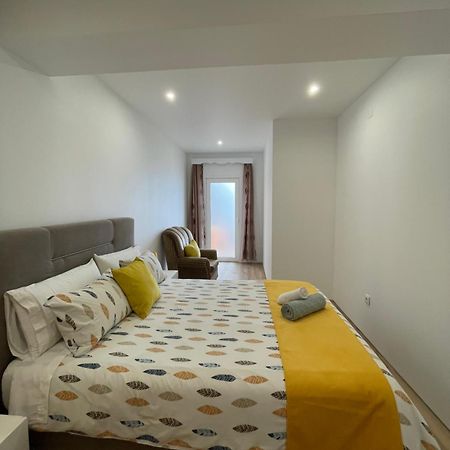 Sunset House Hotel Arco da Calheta  Exterior photo